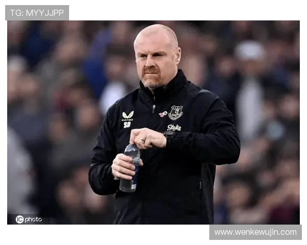 天空体育报道戴奇正式抵达诺丁汉森林训练基地即将出任球队新任主教练