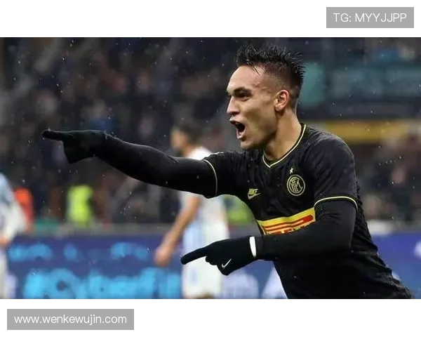 纳斯:埃奇库姆的出色表现早在我预料之中 我始终相信他具备这样的实力 纳斯:埃奇库姆的出色表现早在我预料之中 我始终相信他具备这样的实力