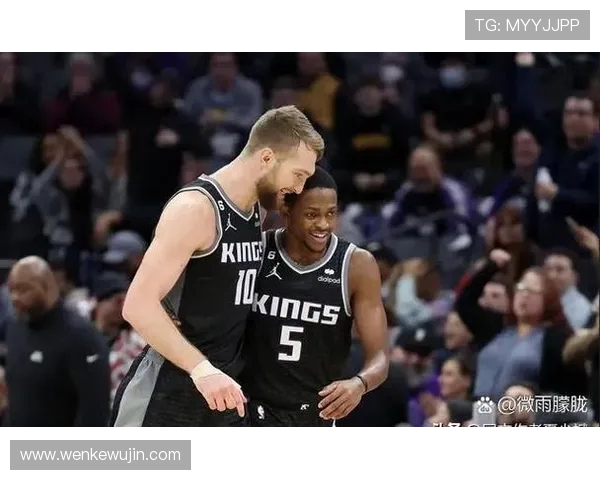 蒙克三节高效表现替补火力爆发 15分2断2帽助球队掌控局势